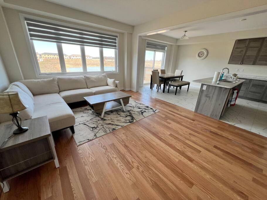 Вилла Niagara'S Entertainment House Thorold Экстерьер фото